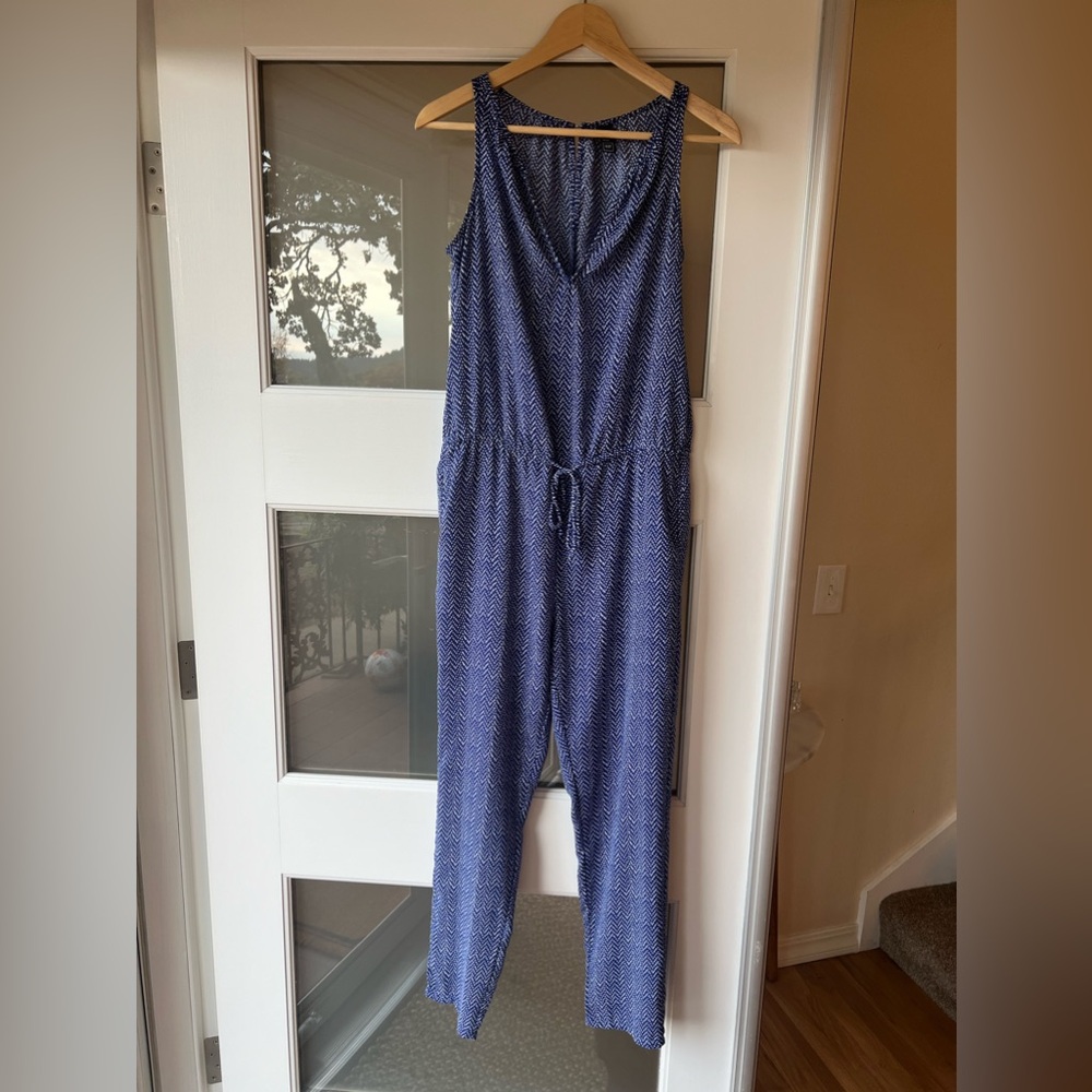 Gap sleeveless silky jumpsuit